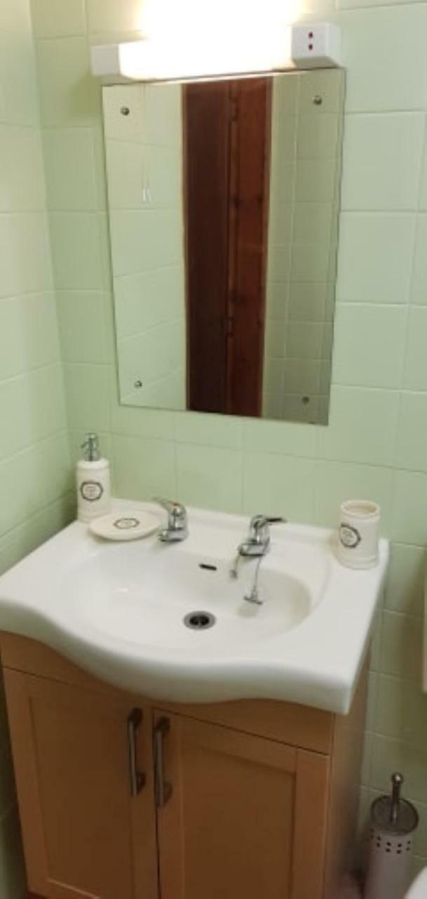 Woolpack Hotel Бриг Екстериор снимка